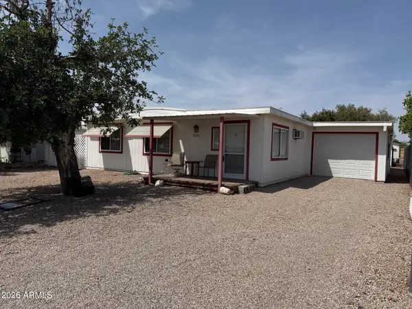 9334 E Edgewood Avenue, Mesa, AZ 85208