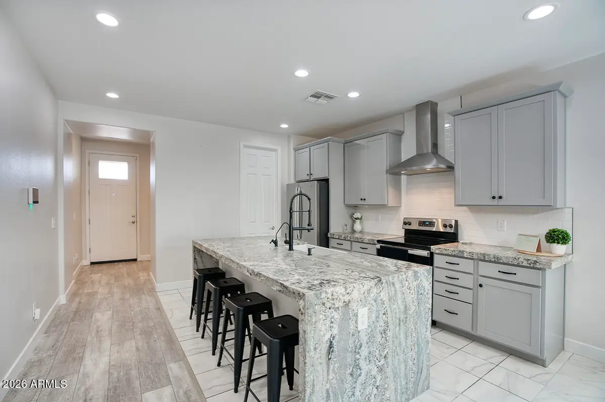 10760 W Buchanan Street, Avondale, AZ 85323 - #1