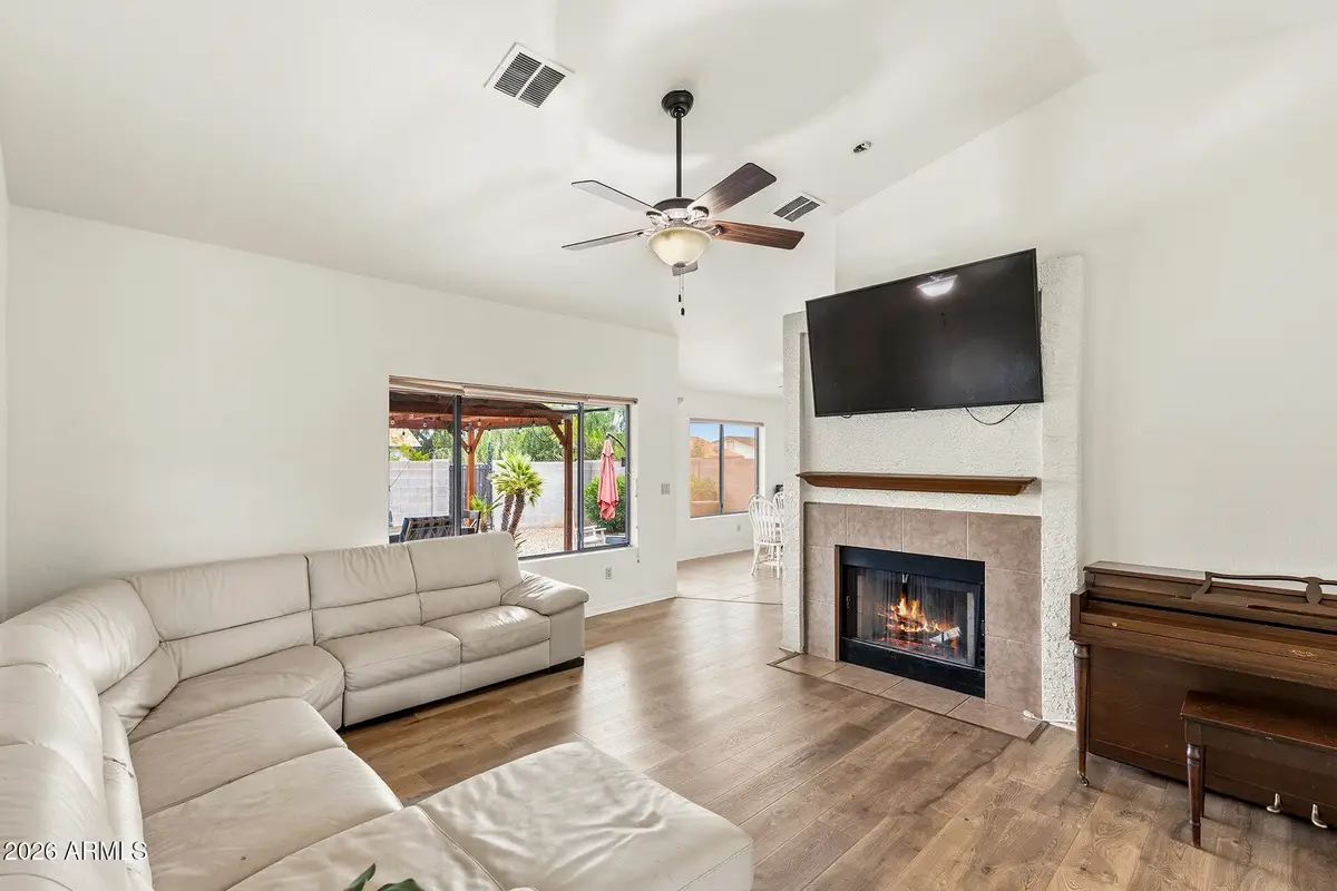 9887 E Del Monte Avenue, Gold Canyon, AZ 85118 - #1