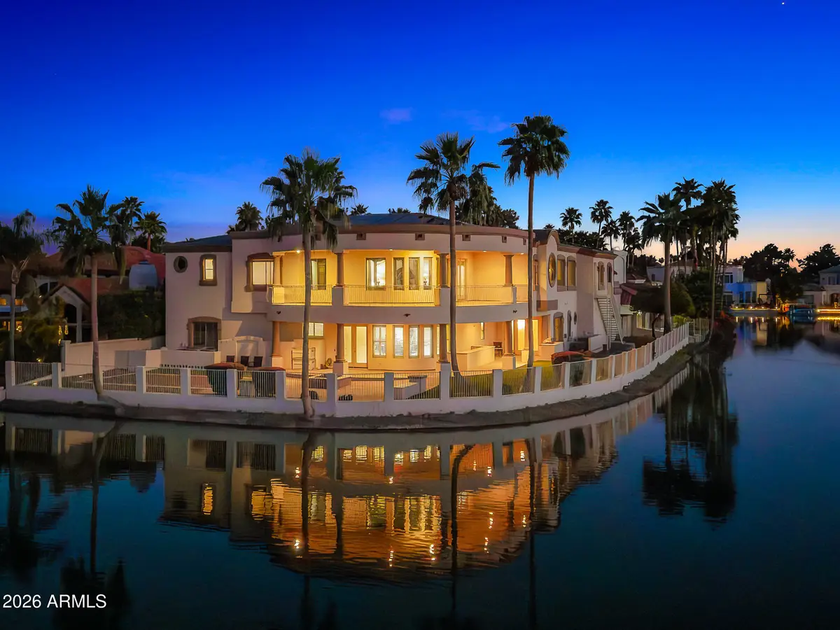 1402 E Coral Cove Drive, Gilbert, AZ 85234 - #1