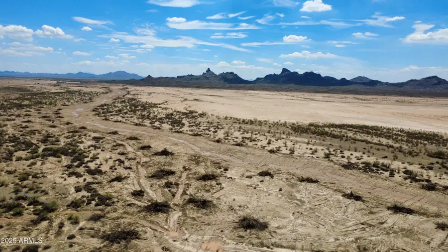 001 W Harmon Road, Casa Grande, AZ 85194 - #3