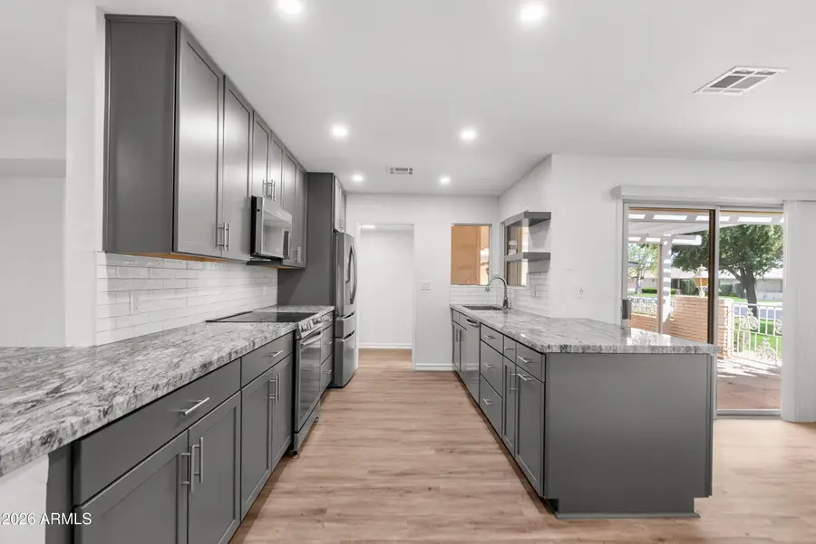 9508 W Sandstone Drive, Sun City, AZ 85351 - #3