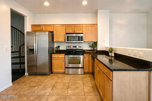 2264 E Huntington Drive, Phoenix, AZ 85040