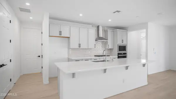 13362 W Eagle Feather Road, Peoria, AZ 85383