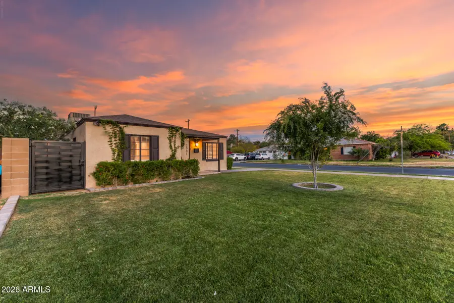 2001 N Laurel Avenue, Phoenix, AZ 85007 - #2