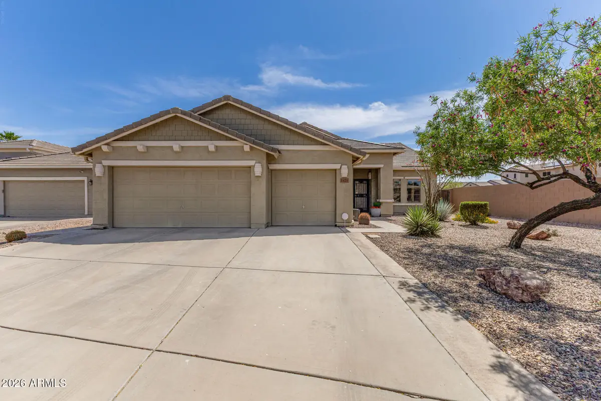 1421 E Laurel Drive, Casa Grande, AZ 85122 - #1