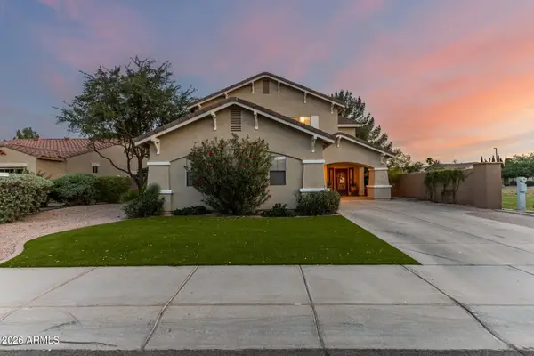 1271 E Canyon Creek Drive, Gilbert, AZ 85296