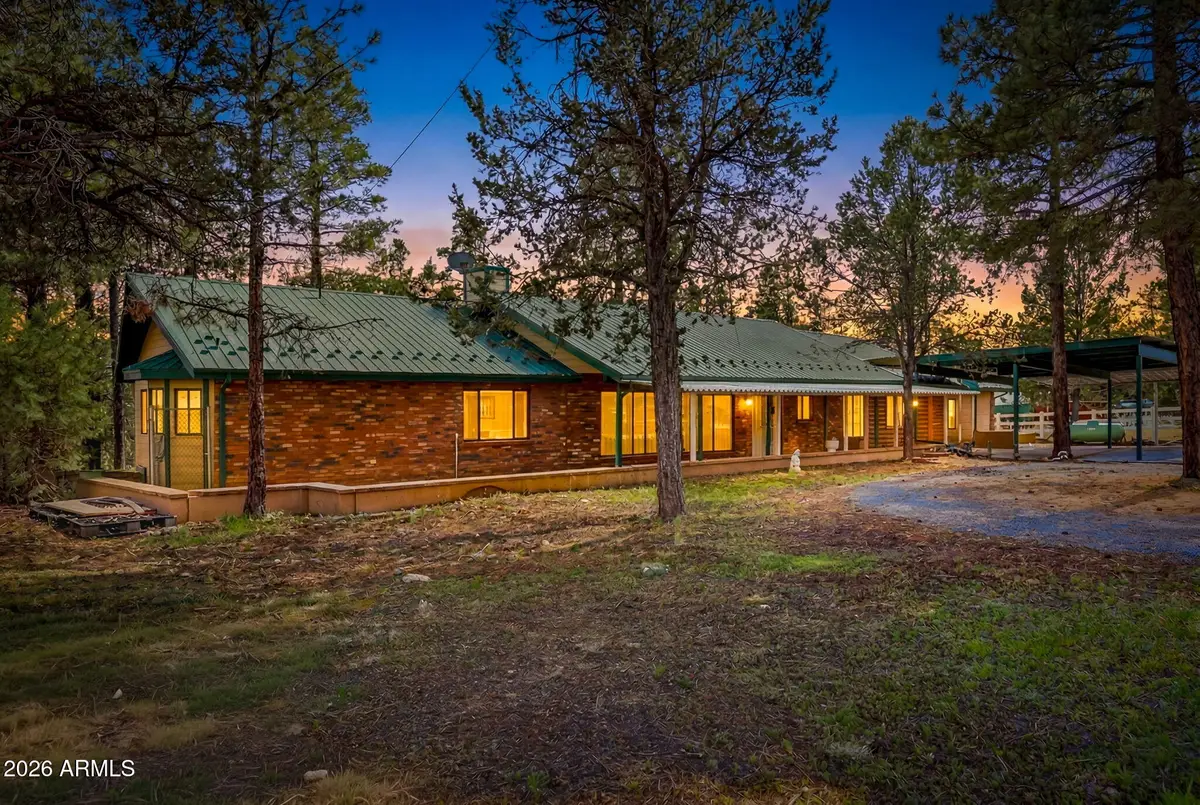 3121 Cedar Drive, Overgaard, AZ 85933 - #1