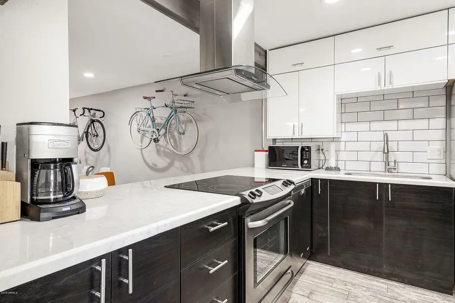 3635 E Turney Avenue #14, Phoenix, AZ 85018 - #2