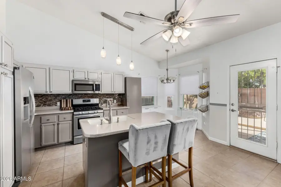 8423 W Dahlia Drive, Peoria, AZ 85381 - #2