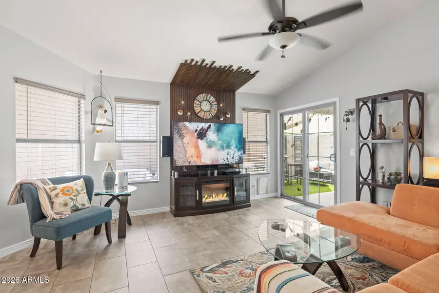 4701 E Abraham Lane, Phoenix, AZ 85050 - #3