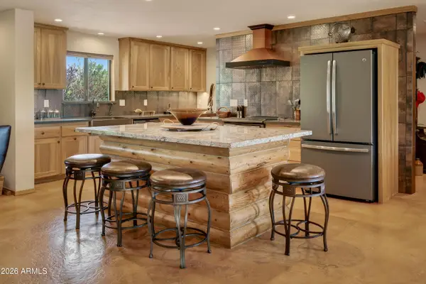 10975 E Pear Tree Drive, Cornville, AZ 86325