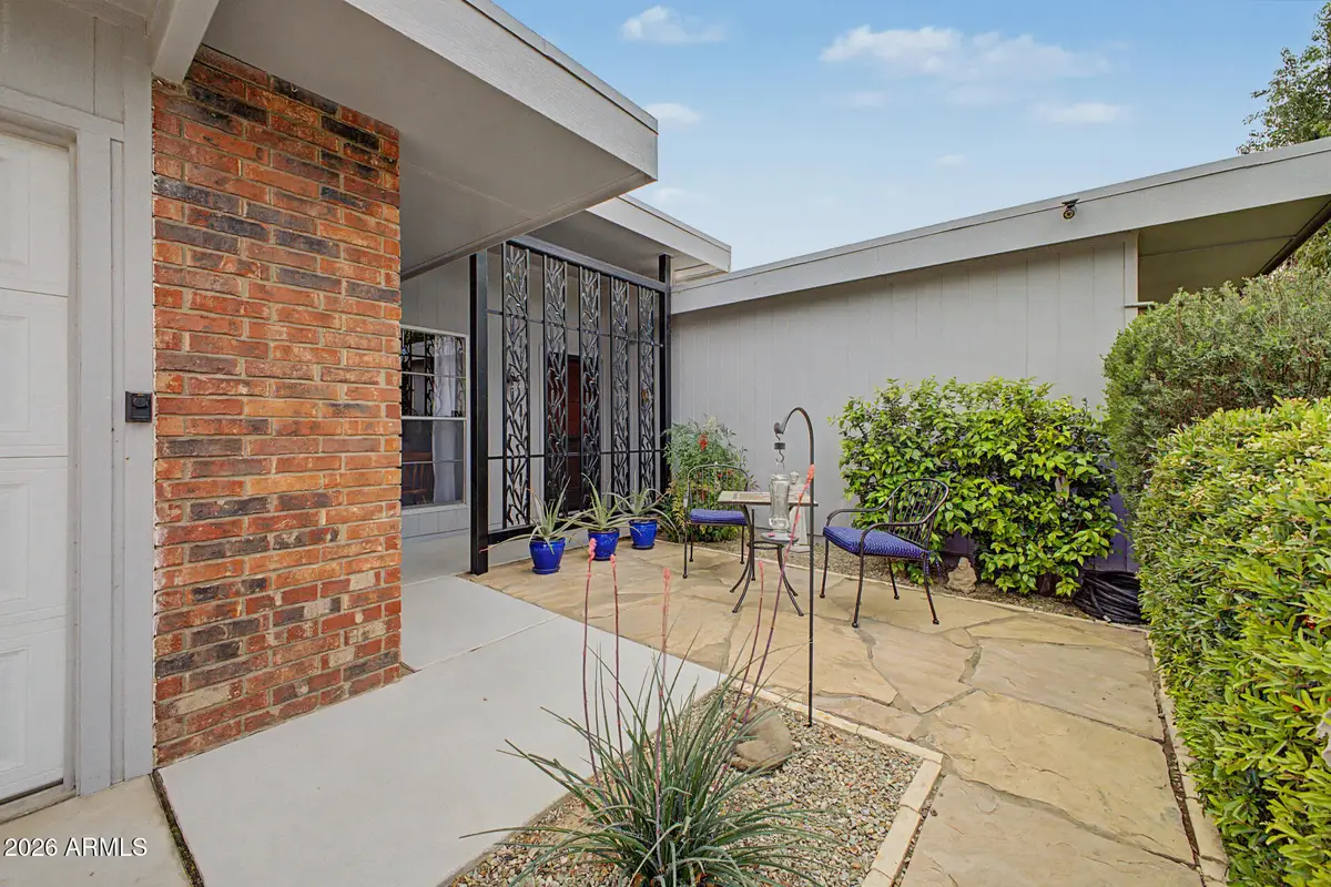 10333 W Highwood Lane, Sun City, AZ 85373 - #1