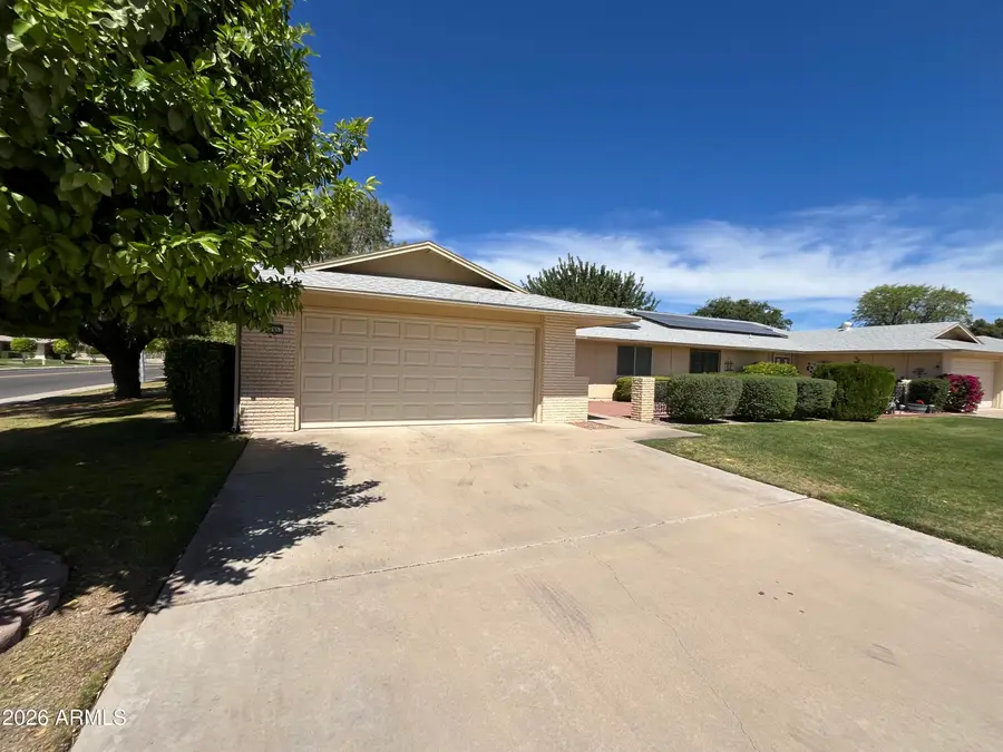 17652 N Del Webb Boulevard, Sun City, AZ 85373 - #2