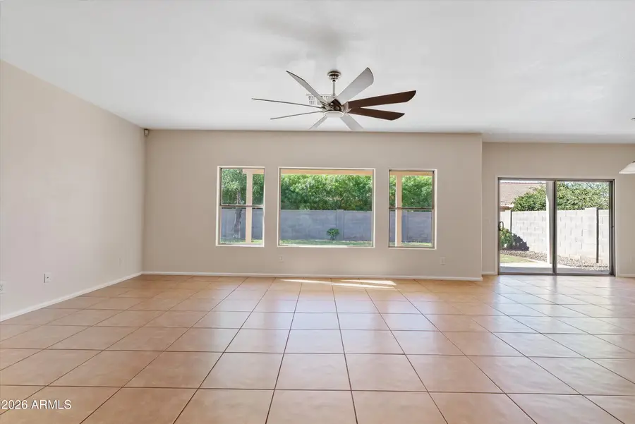 3645 E Camden Avenue, San Tan Valley, AZ 85140 - #2