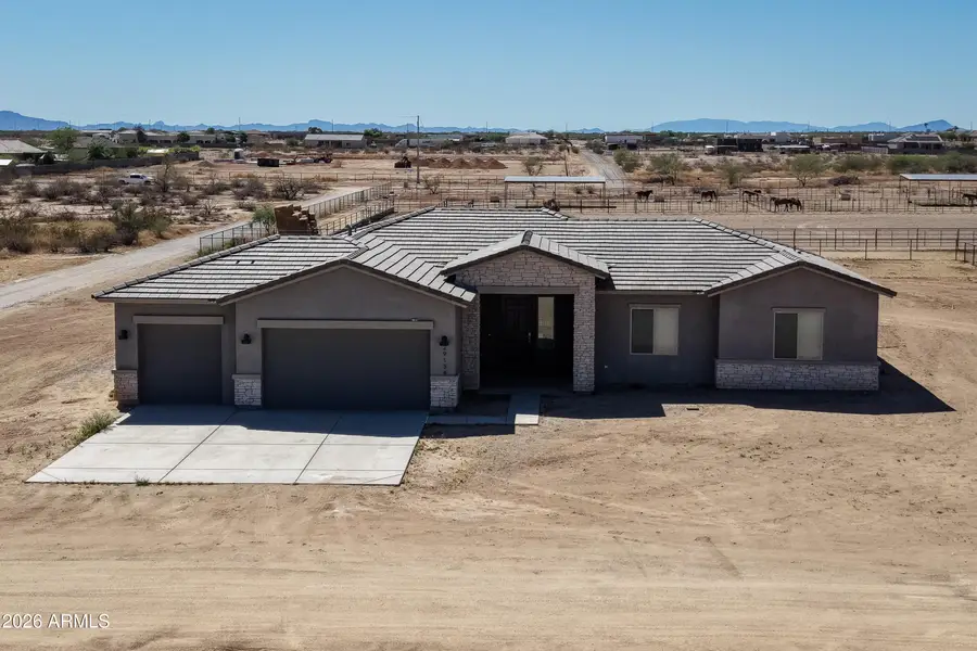 29134 N 254th Avenue, Wittmann, AZ 85361 - #2