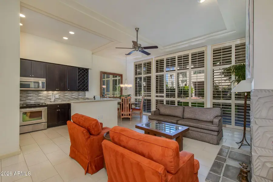 2802 E Camino Acequia Drive #57, Phoenix, AZ 85016 - #3