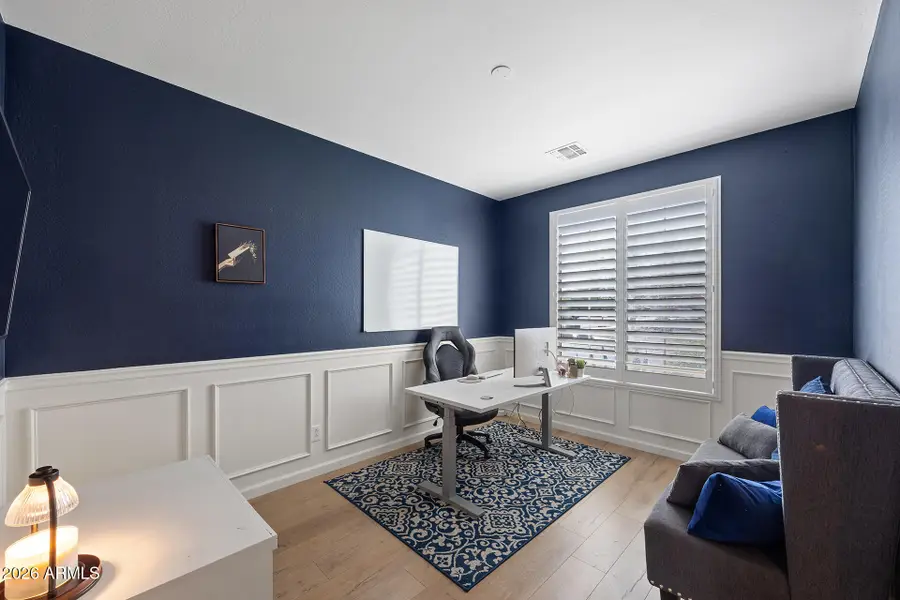 6876 W Wethersfield Road, Peoria, AZ 85381 - #3