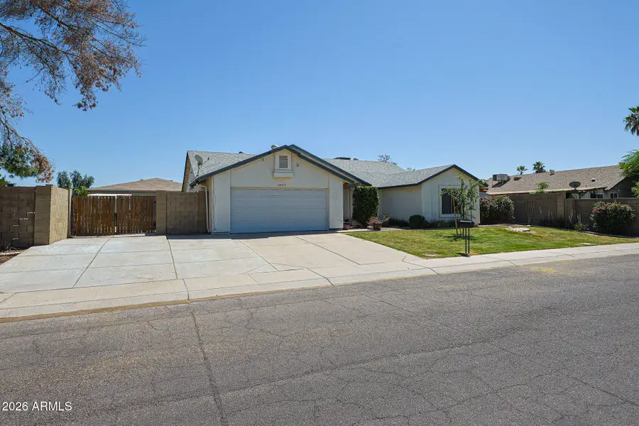 6609 N 82nd Avenue, Glendale, AZ 85303 - #3