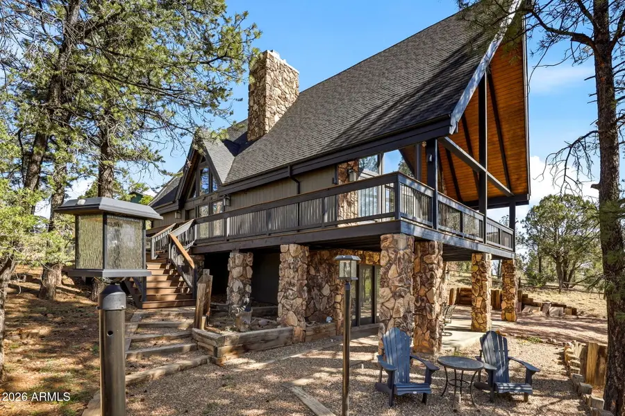 2250 Grizzly Drive, Overgaard, AZ 85933 - #3