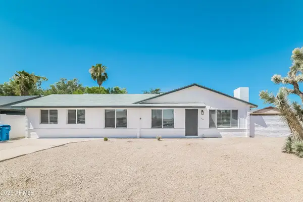 1802 W Wahalla Lane, Phoenix, AZ 85027