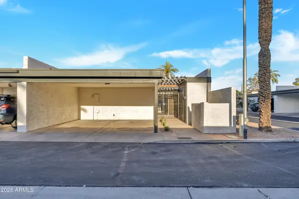 2819 N 49th Street, Phoenix, AZ 85008