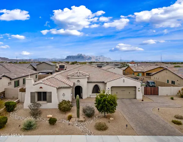 1319 N Chatsworth Street, Mesa, AZ 85207