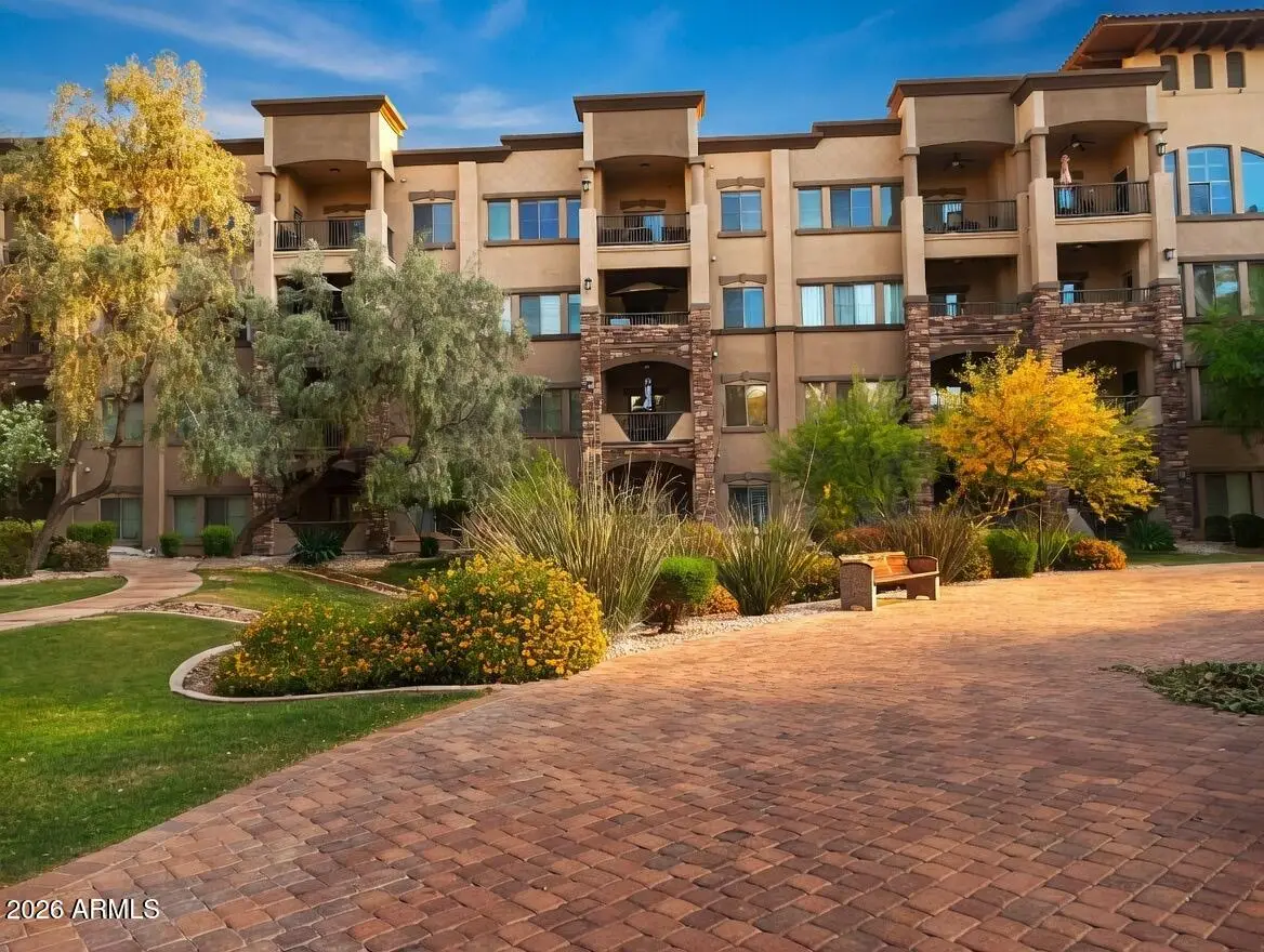 5450 E Deer Valley Drive E #1215, Phoenix, AZ 85054 - #1