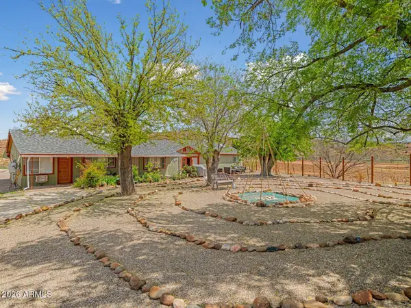 10800 E Clover Lane, Cornville, AZ 86325