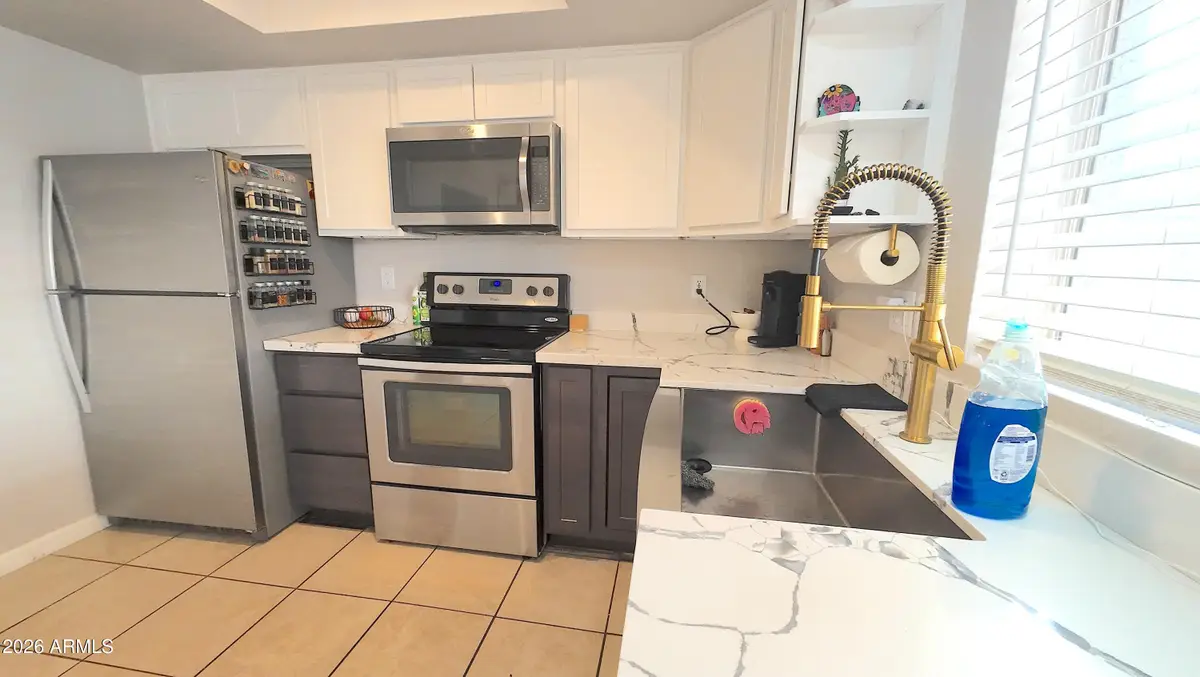 7521 W Flower Street, Phoenix, AZ 85033 - #1