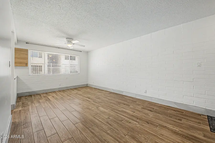 2633 W Rose Lane #B114, Phoenix, AZ 85017 - #2