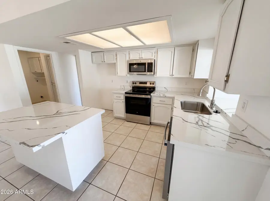 13138 W Sierra Vista Drive, Glendale, AZ 85307 - #3