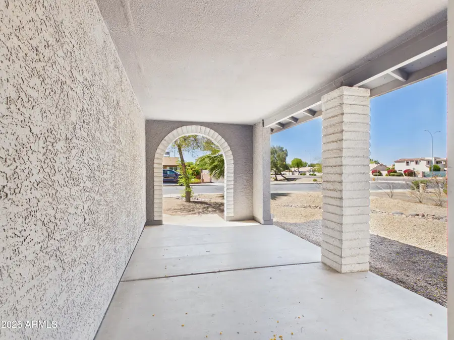 945 N Central Drive, Chandler, AZ 85224 - #3