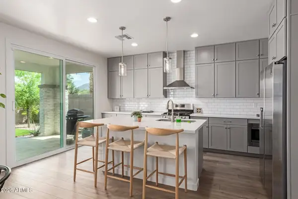 3746 E Earll Drive, Phoenix, AZ 85018