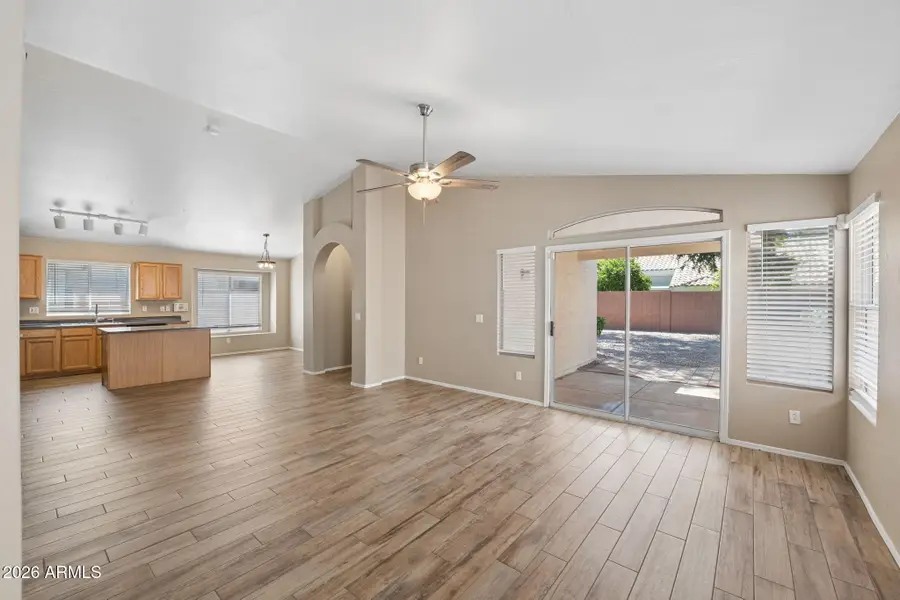 18642 N 42nd Street, Phoenix, AZ 85050 - #2