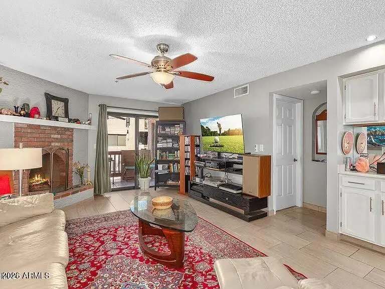 3031 N Civic Center Plaza #230, Scottsdale, AZ 85251 - #1