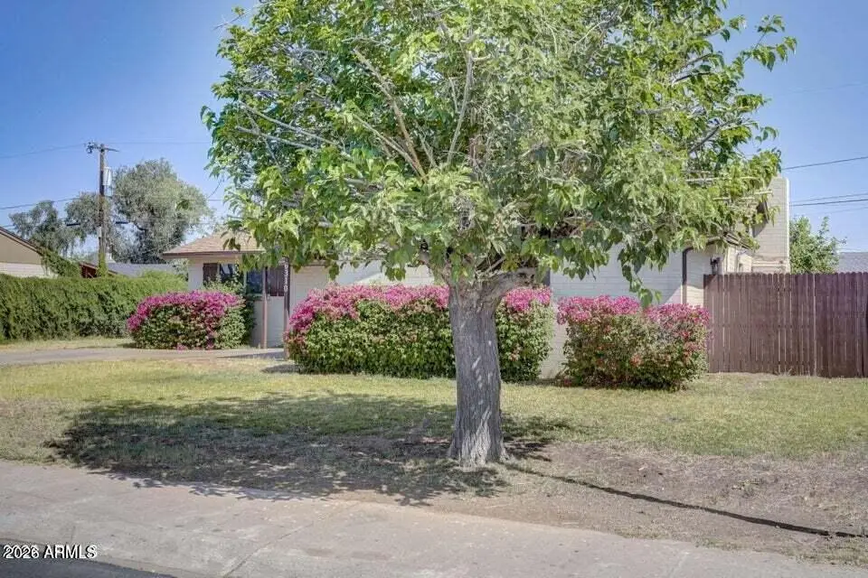 6310 W Berridge Lane, Glendale, AZ 85301 - #1