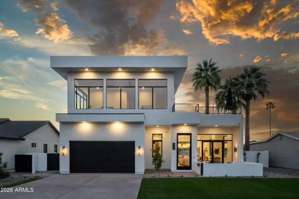 4120 N 44th Place, Phoenix, AZ 85018