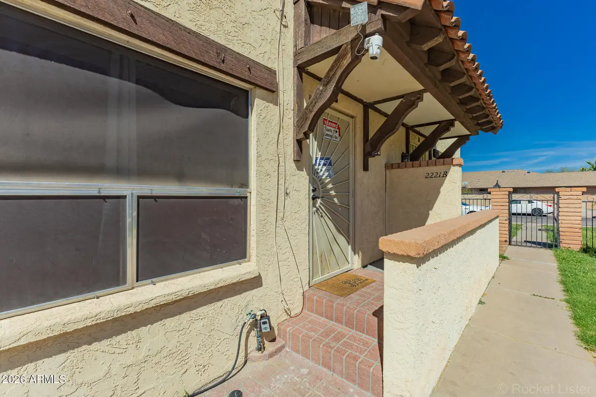 2221 W Turney Avenue #B, Phoenix, AZ 85015 - #1