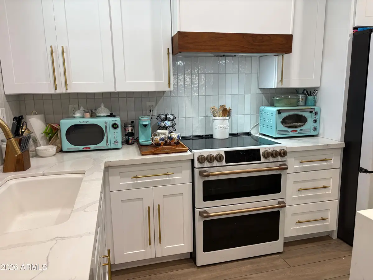 45 W Vogel Avenue, Phoenix, AZ 85021 - #1