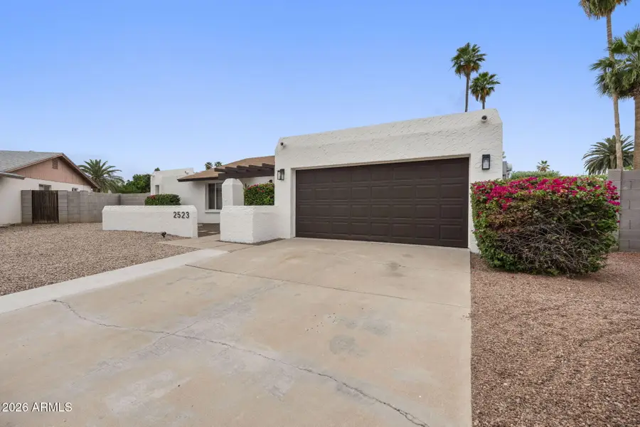 2523 W Onza Avenue, Mesa, AZ 85202 - #2