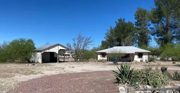1428 N Cemetery Road, Benson, AZ 85602