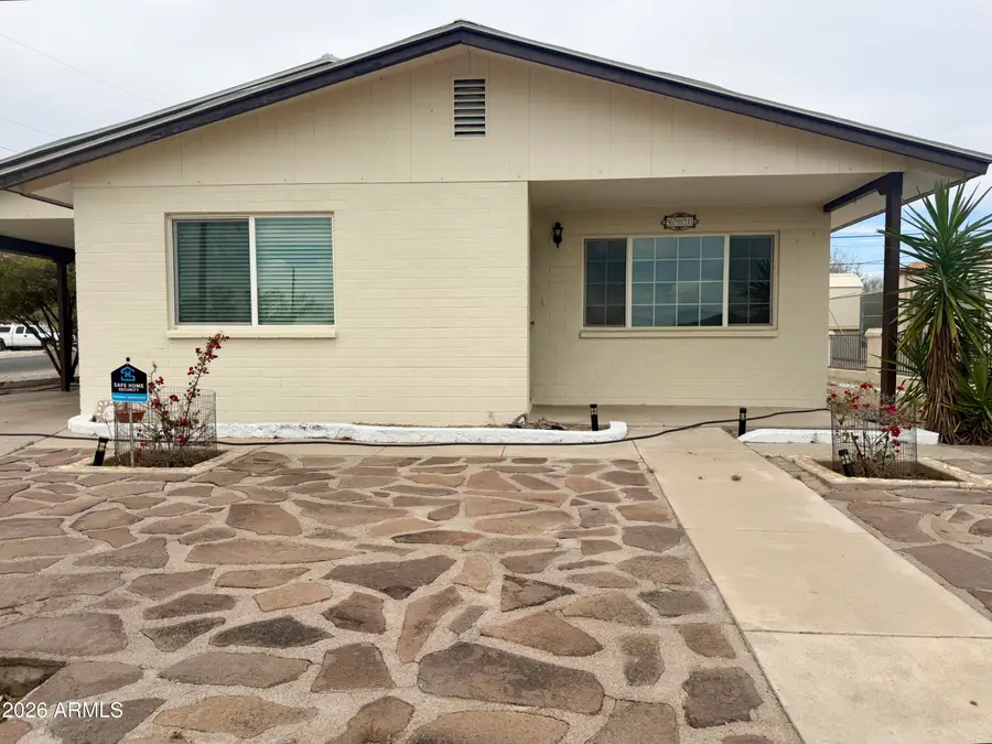 601 N Thompson Avenue, Ajo, AZ 85321 - #2