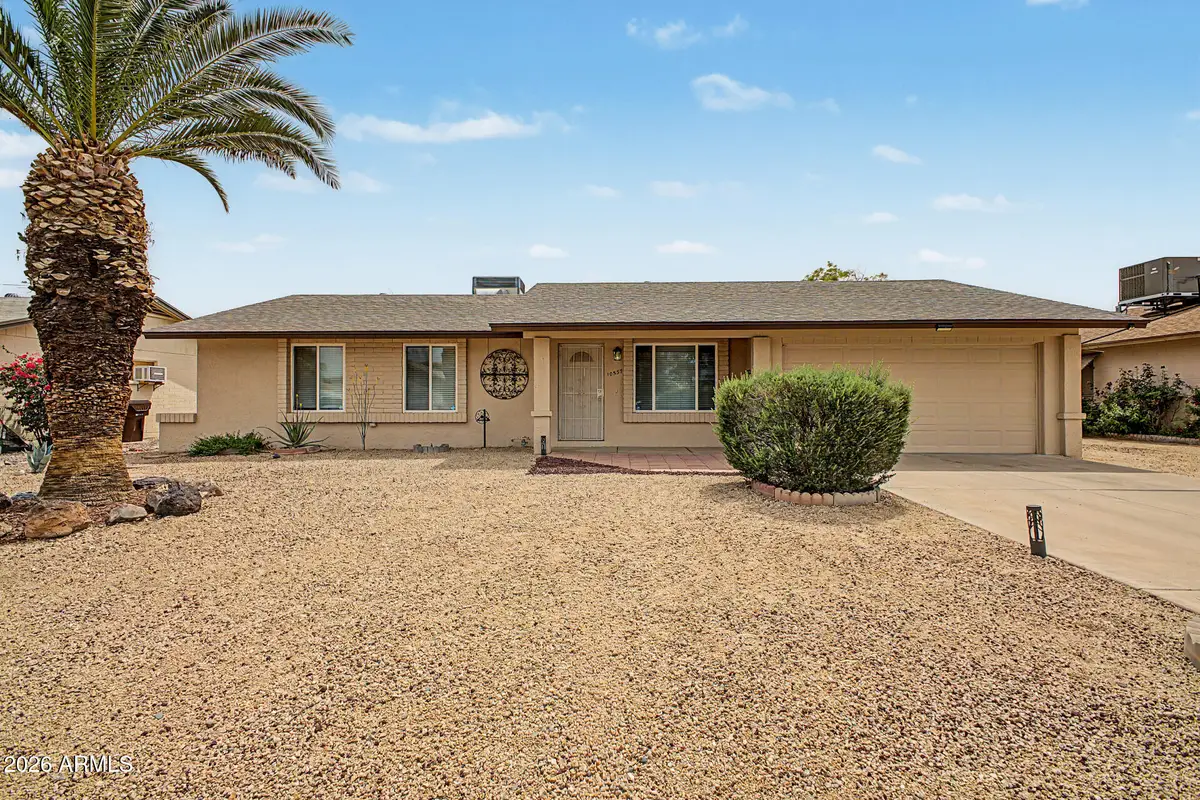10537 W Lawrence Lane, Peoria, AZ 85345 - #1