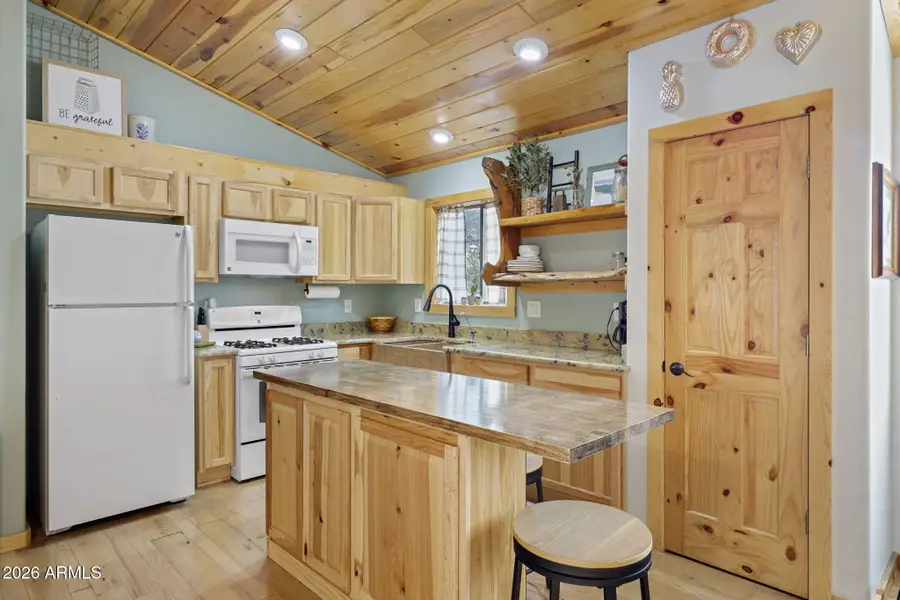 4476 S Indian Trail, Show Low, AZ 85901 - #2