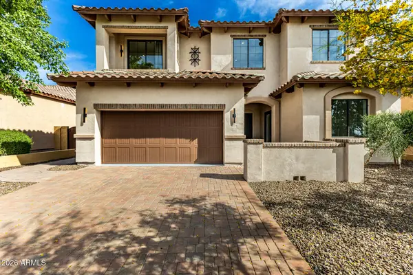 8207 E Jasmine Circle, Mesa, AZ 85207