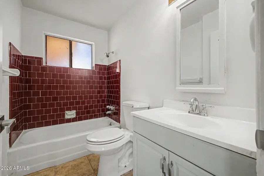 4501 W Crittenden Lane, Phoenix, AZ 85031 - #3