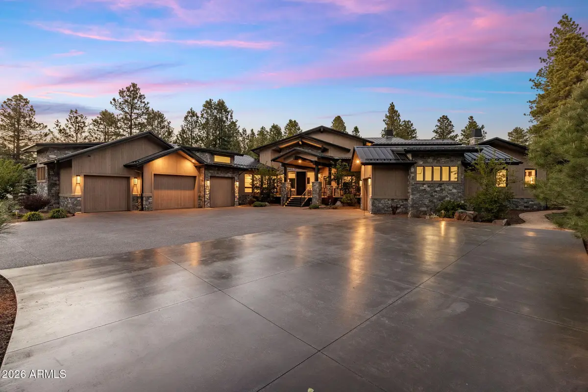 1267 Godfrey Sykes --, Flagstaff, AZ 86005 - #1