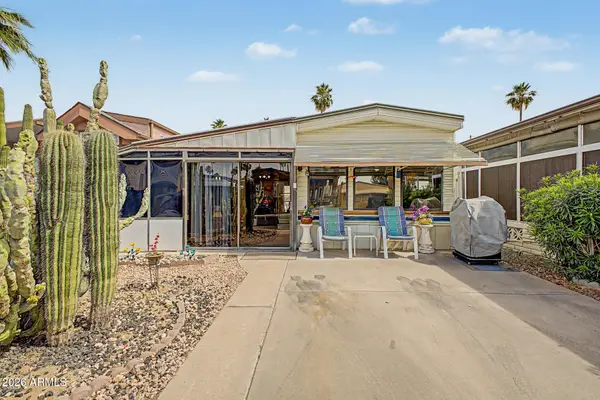 524 Douglas Road, Mesa, AZ 85205