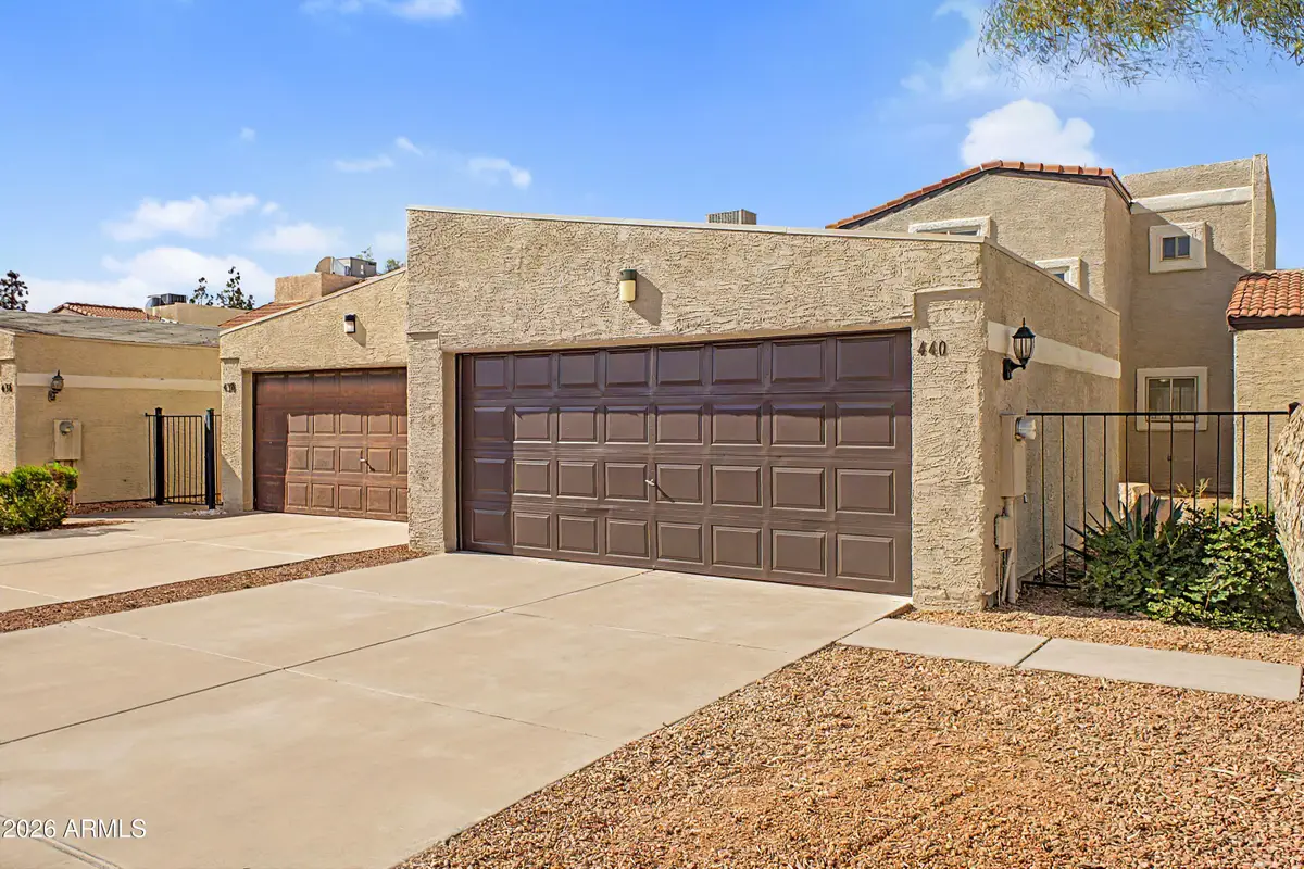 440 E Hidalgo Avenue, Phoenix, AZ 85040 - #1